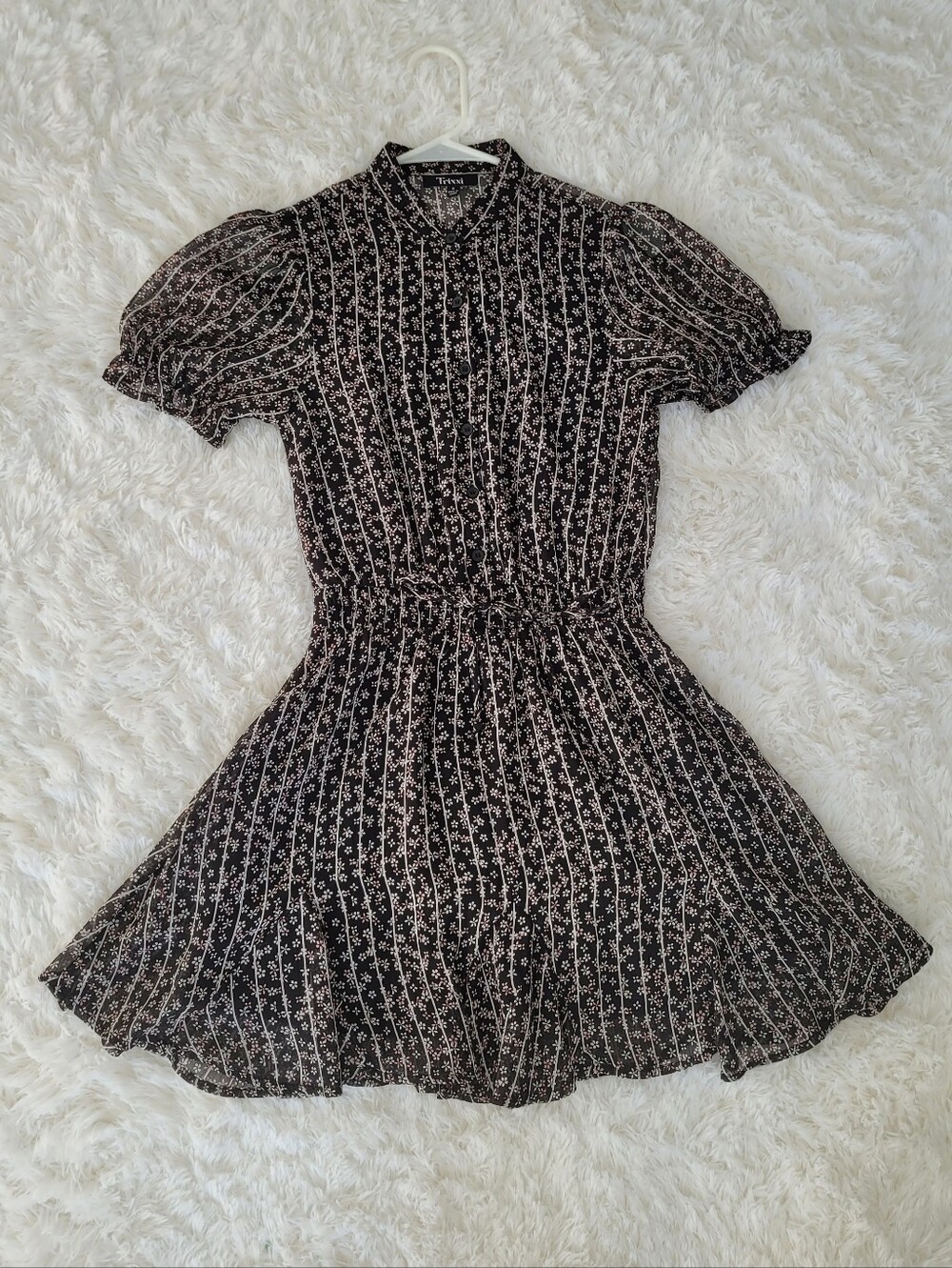 Floral Patterned Short Sleeve Dress | Size Small | Trixxi